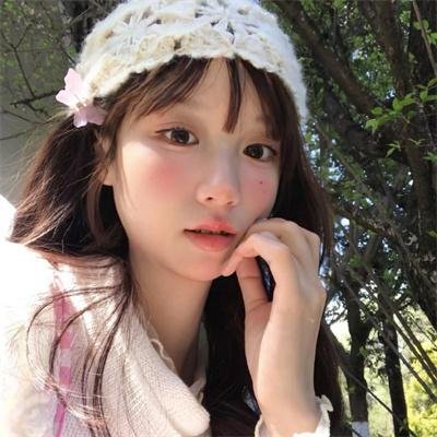 侧颜 封面