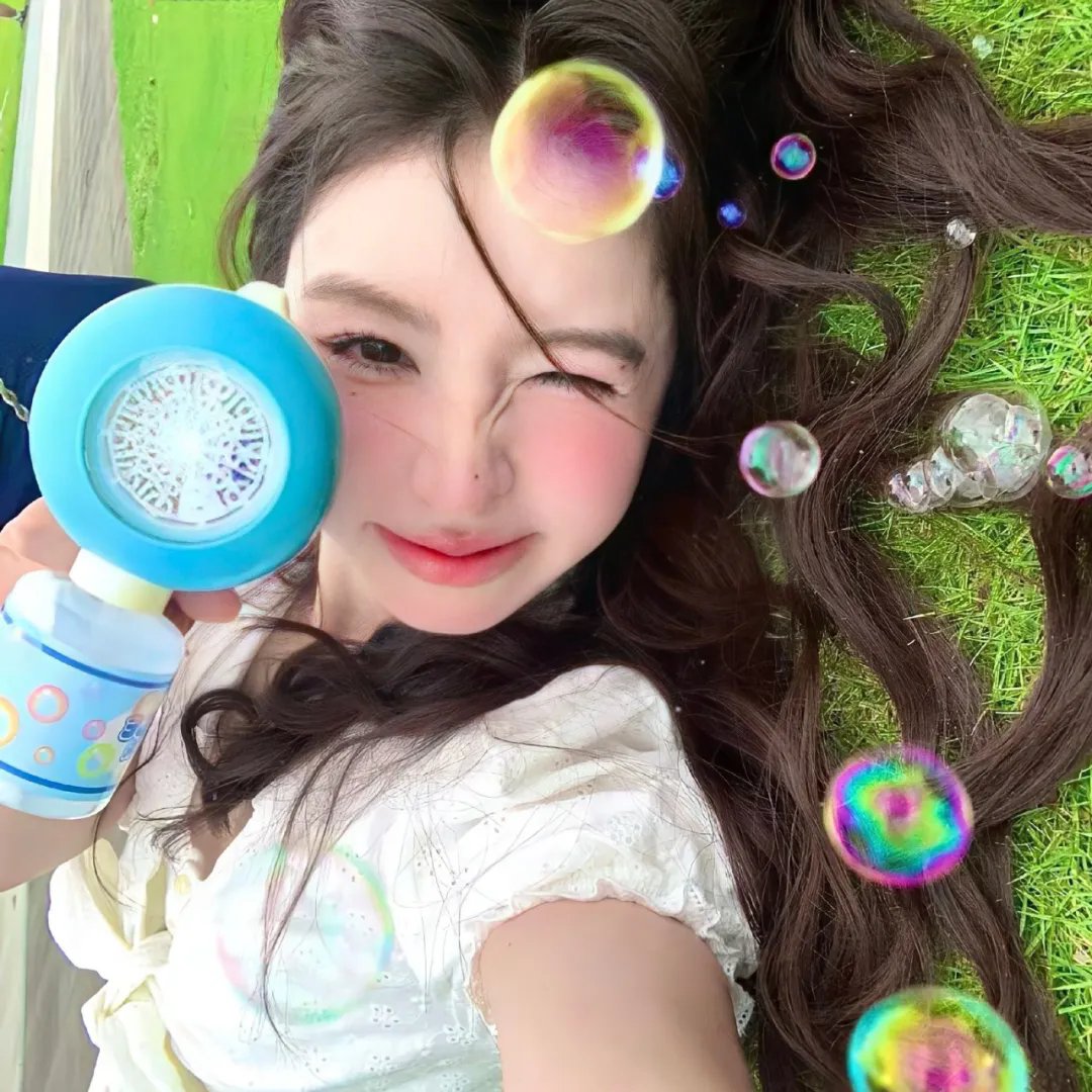 最完美的女孩 封面